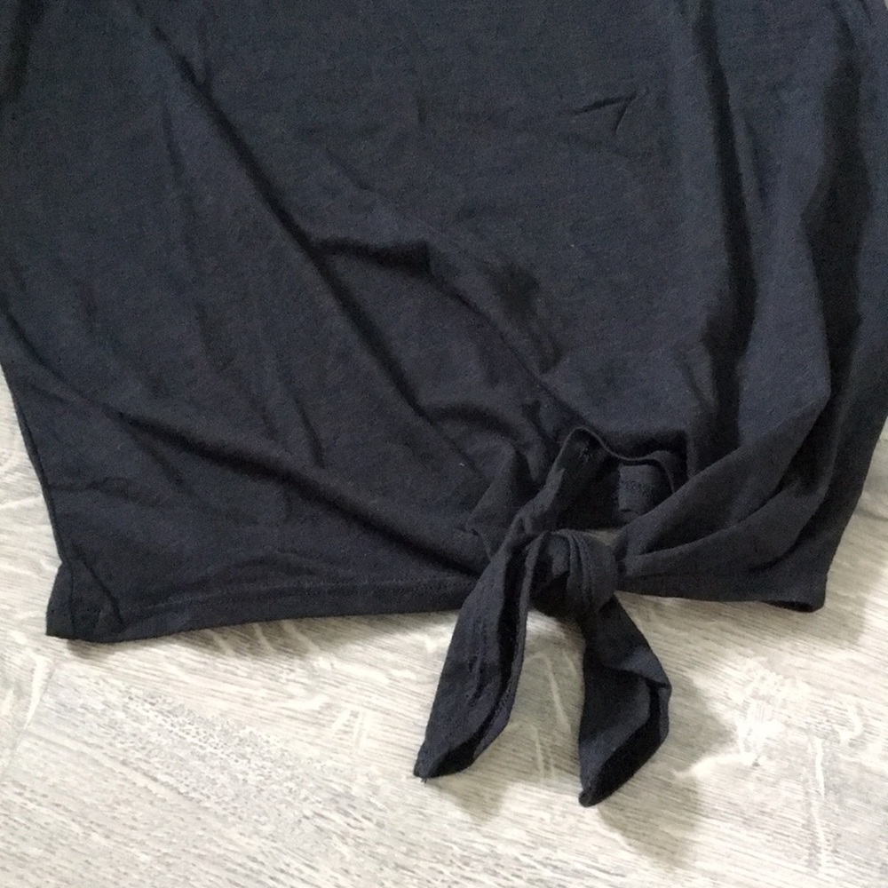 Green Envy Tie Front Tee Black - Picture 6 of 7